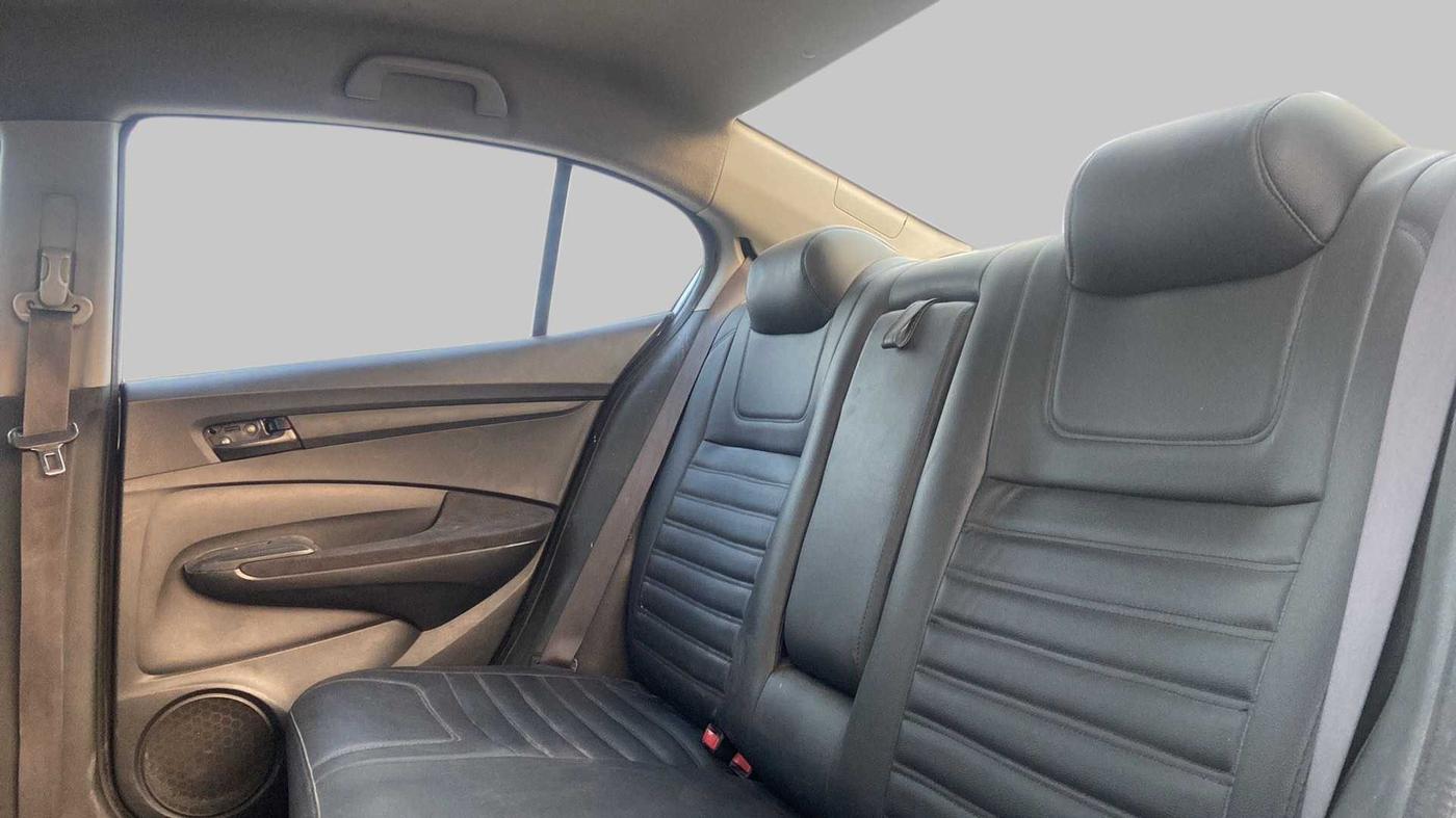 2012 Honda City CORPORATE MT, Petrol, Manual, 81,253 km, Right Side Rear Door Cabin