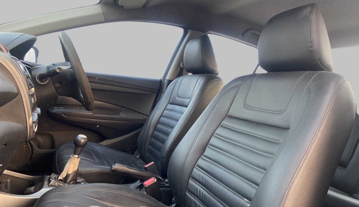 2012 Honda City CORPORATE MT, Petrol, Manual, 81,253 km, Right Side Front Door Cabin