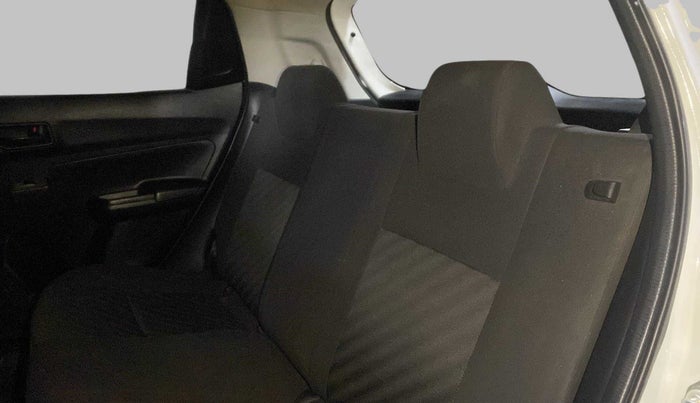 2020 Maruti Swift LXI D, Petrol, Manual, 21,168 km, Right Side Rear Door Cabin