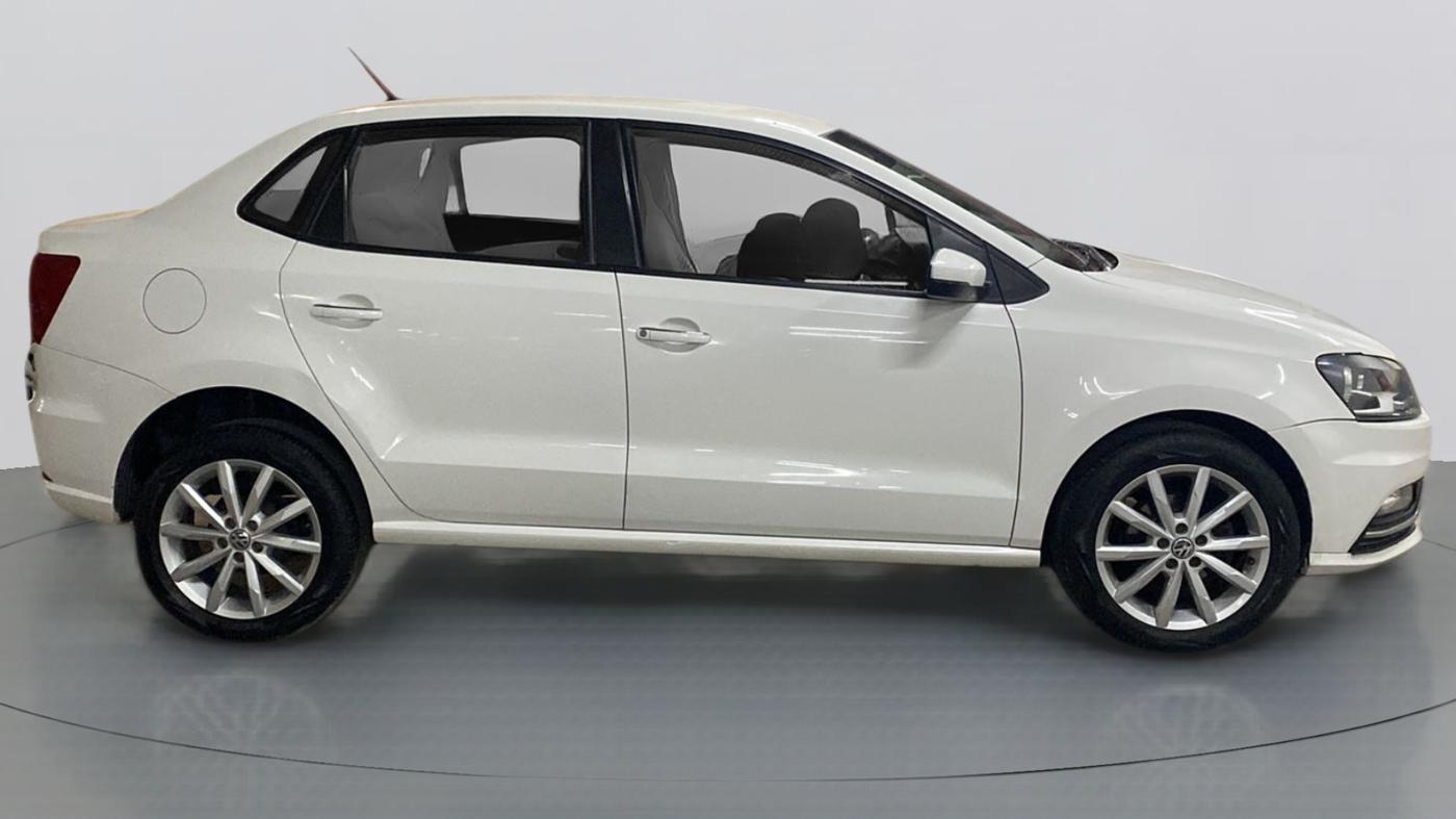 2018 Volkswagen Ameo HIGHLINE PLUS 1.5, Diesel, Manual, 49,915 km, Right Side View
