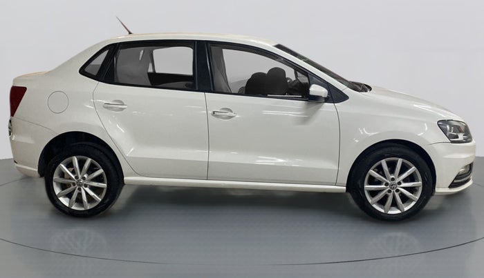 2018 Volkswagen Ameo HIGHLINE PLUS 1.5, Diesel, Manual, 49,915 km, Right Side View