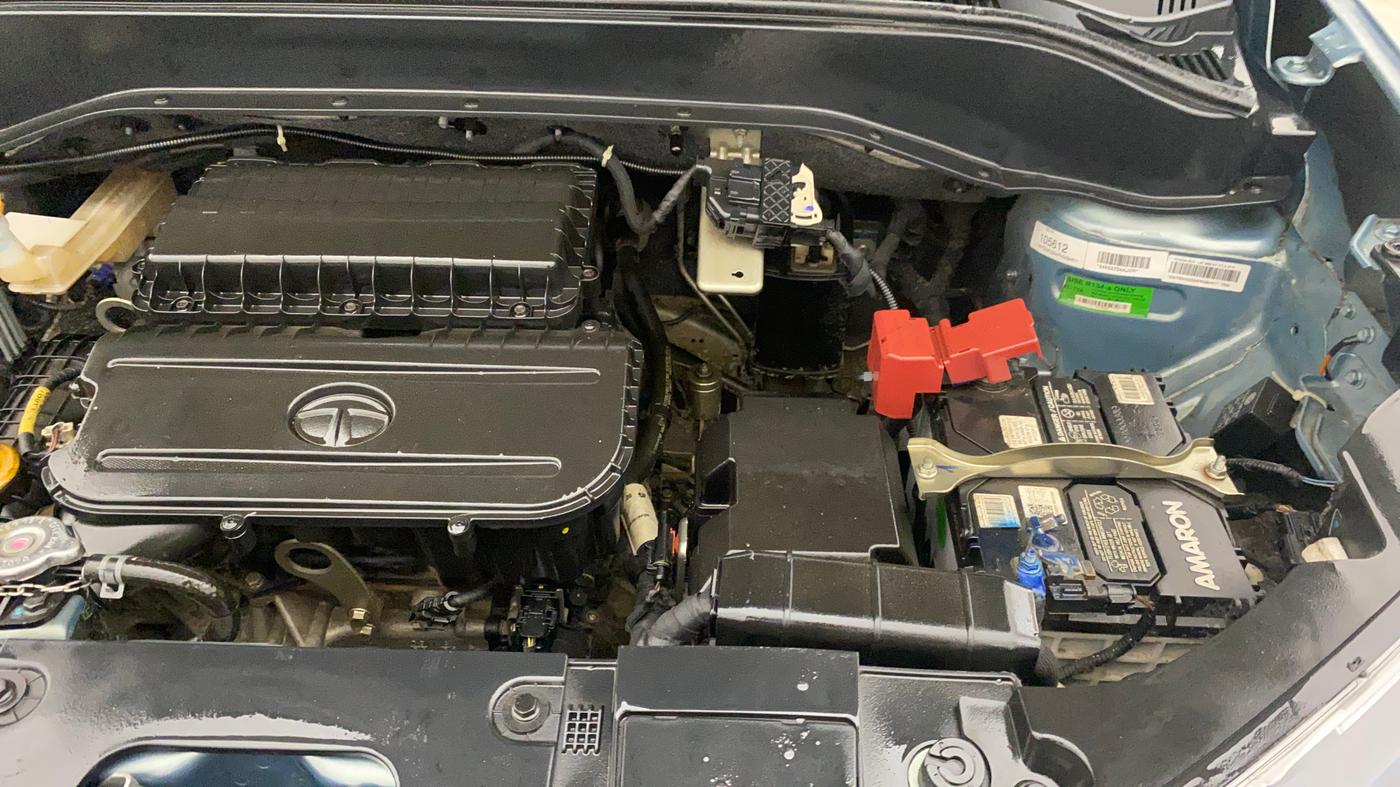 2021 Tata PUNCH ADVENTURE MT, Petrol, Manual, 38,041 km, Engine View - Left