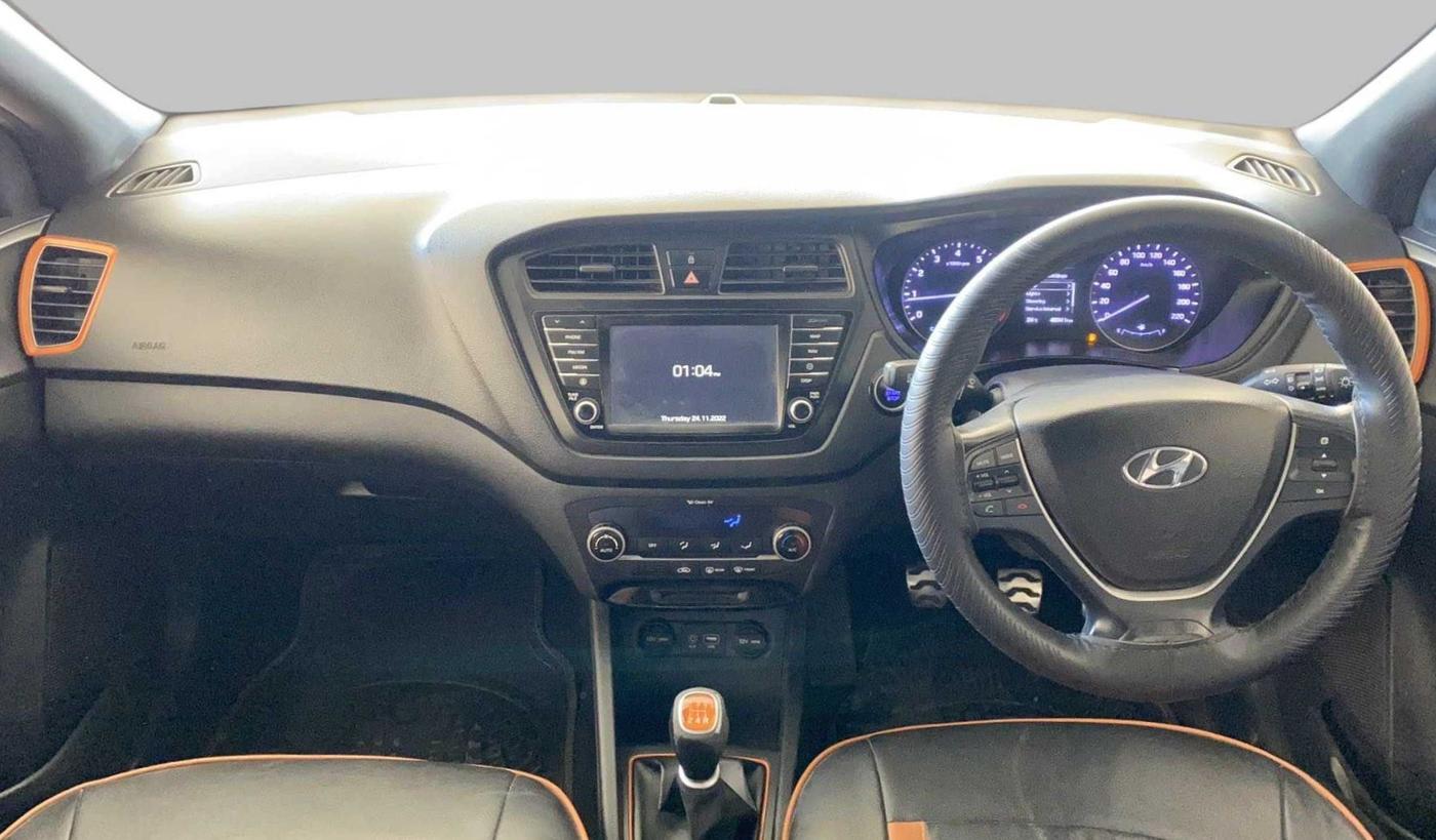 2015 Hyundai i20 Active 1.2 SX, Petrol, Manual, 48,342 km, Dashboard
