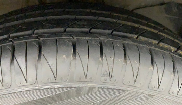 2016 Honda City 1.5L I-VTEC VX, Petrol, Manual, 80,027 km, Right Front Tyre Tread