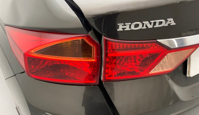 2016 Honda City 1.5L I-VTEC VX, Petrol, Manual, 80,027 km, Left tail light - Minor scratches
