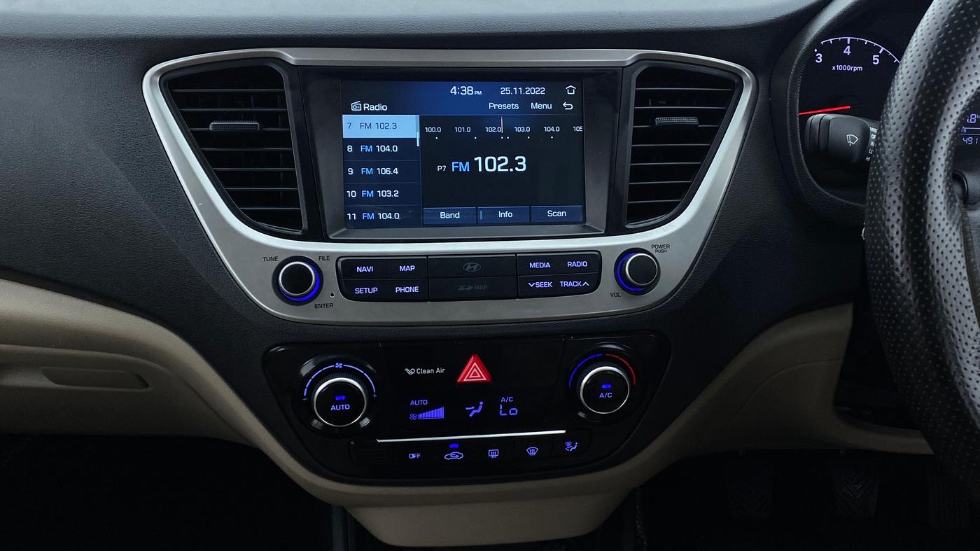 2018 Hyundai Verna 1.6 SX VTVT, Petrol, Manual, 49,112 km, Air Conditioner