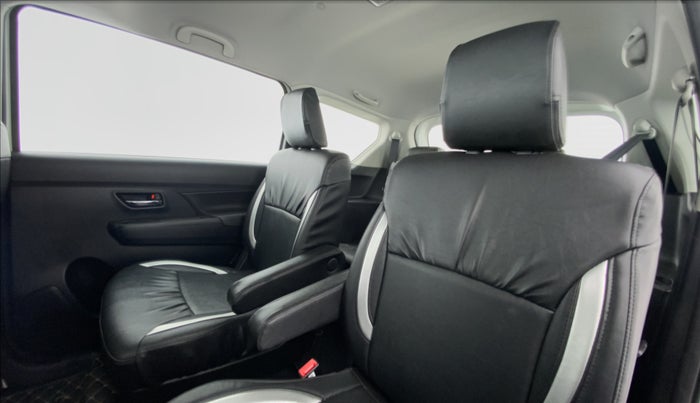 2020 Maruti XL6 ZETA SHVS, Petrol, Manual, 25,387 km, Right Side Rear Door Cabin