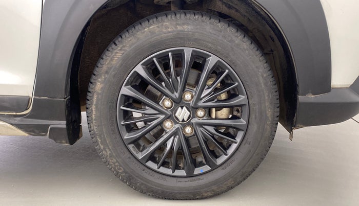 2020 Maruti XL6 ZETA SHVS, Petrol, Manual, 25,387 km, Right Front Wheel