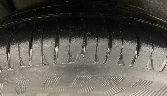 2018 Maruti IGNIS ALPHA 1.2, Petrol, Manual, 1,27,458 km, Right Rear Tyre Tread