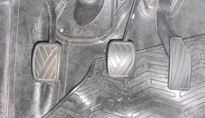 2018 Maruti IGNIS ALPHA 1.2, Petrol, Manual, 1,27,458 km, Pedals