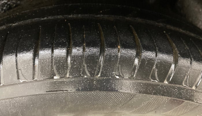 2018 Maruti IGNIS ALPHA 1.2, Petrol, Manual, 1,27,458 km, Left Rear Tyre Tread