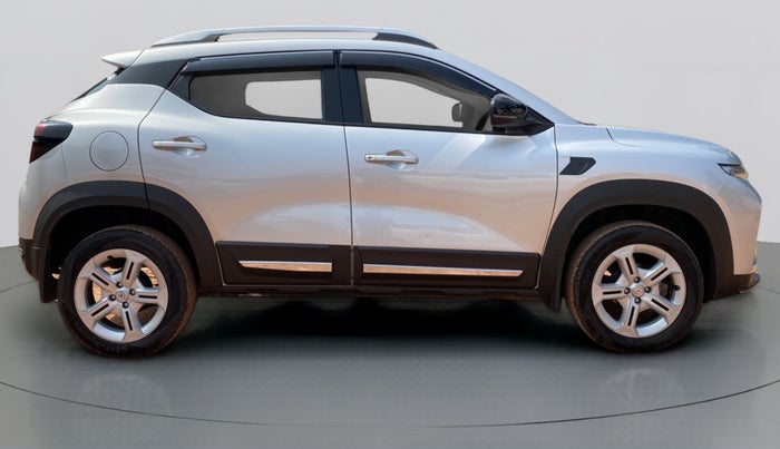2021 Renault Kiger RXT 1.0 AMT, Petrol, Automatic, 6,704 km, Right Side View