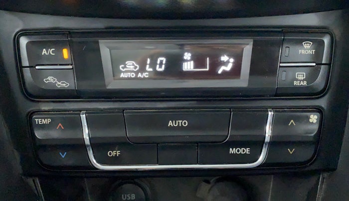 2019 Maruti Vitara Brezza ZDI + AMT, Diesel, Automatic, 30,309 km, Automatic Climate Control