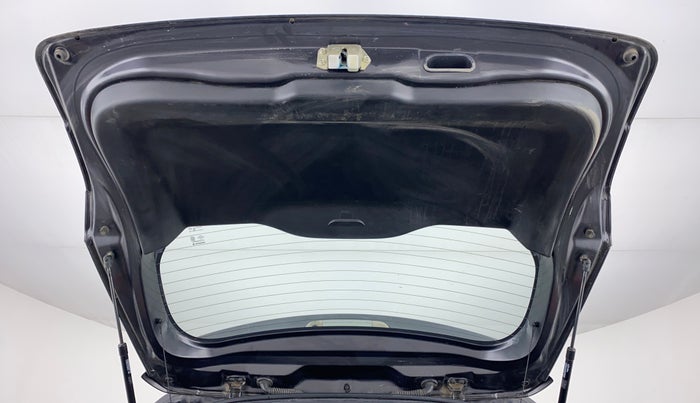 2019 Maruti Vitara Brezza ZDI + AMT, Diesel, Automatic, 30,309 km, Boot Door Open