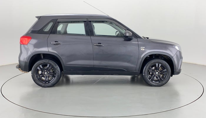 2019 Maruti Vitara Brezza ZDI + AMT, Diesel, Automatic, 30,309 km, Right Side View