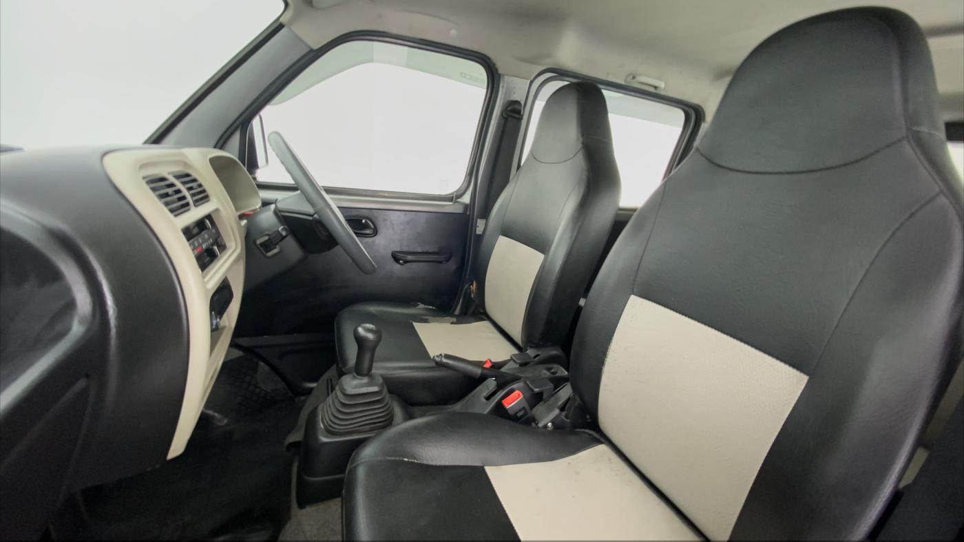 2017 Maruti Eeco 5 STR WITH AC PLUSHTR, Petrol, Manual, 28,980 km, Right Side Front Door Cabin