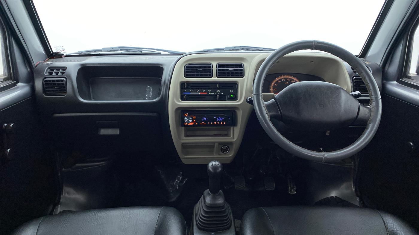 2017 Maruti Eeco 5 STR WITH AC PLUSHTR, Petrol, Manual, 28,980 km, Dashboard