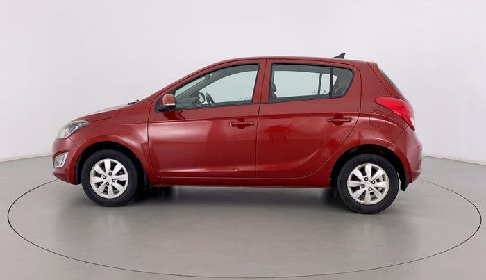 2013 Hyundai i20 SPORTZ 1.2 VTVT, Petrol, Manual, 61,664 km, Left Side