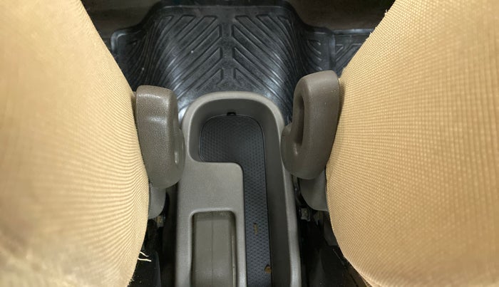2016 Hyundai i10 MAGNA 1.1 IRDE2, Petrol, Manual, 24,754 km, Driver Side Adjustment Panel