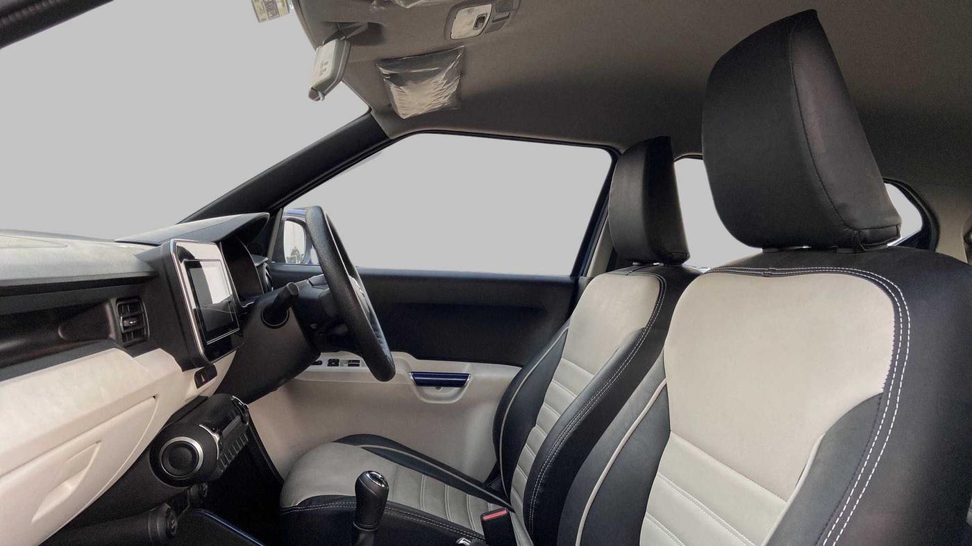 2020 Maruti IGNIS ALPHA 1.2 K12, Petrol, Manual, 6,235 km, Right Side Front Door Cabin