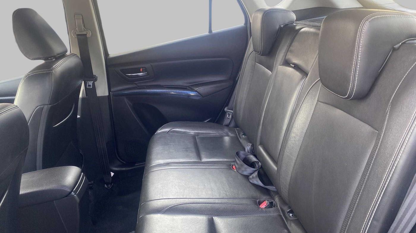 2020 Maruti S Cross ALPHA AT SMART HYBRID, Petrol, Automatic, 29,708 km, Right Side Rear Door Cabin