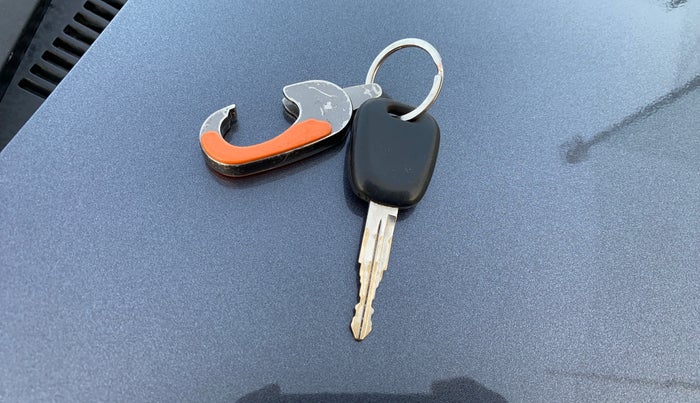 2019 Maruti Alto LXI, Petrol, Manual, 86,237 km, Key Close Up