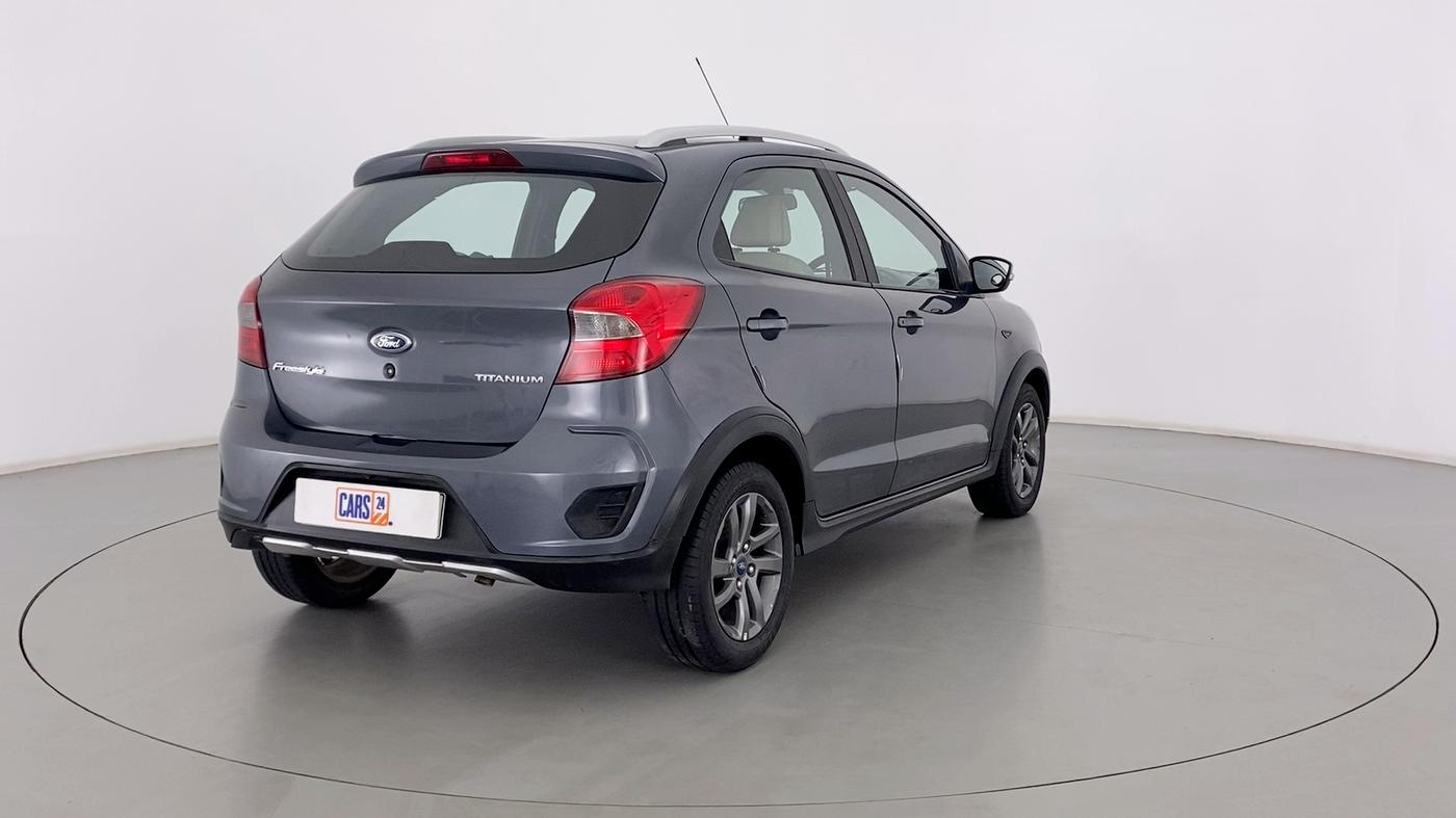2020 Ford FREESTYLE TITANIUM 1.2 TI-VCT MT, Petrol, Manual, 32,850 km, Right Back Diagonal