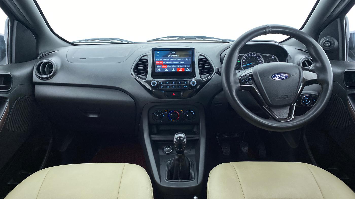 2020 Ford FREESTYLE TITANIUM 1.2 TI-VCT MT, Petrol, Manual, 32,850 km, Dashboard