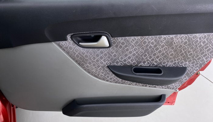 2019 Maruti Alto 800 LXI, Petrol, Manual, 24,166 km, Driver Side Door Panels Control