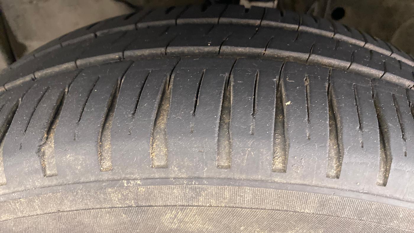 2016 Honda City VX CVT PETROL, Petrol, Automatic, 83,057 km, Left Front Tyre Tread