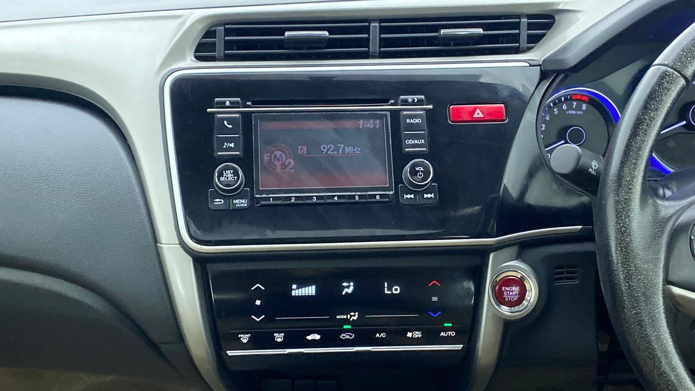 2016 Honda City VX CVT PETROL, Petrol, Automatic, 83,057 km, Air Conditioner