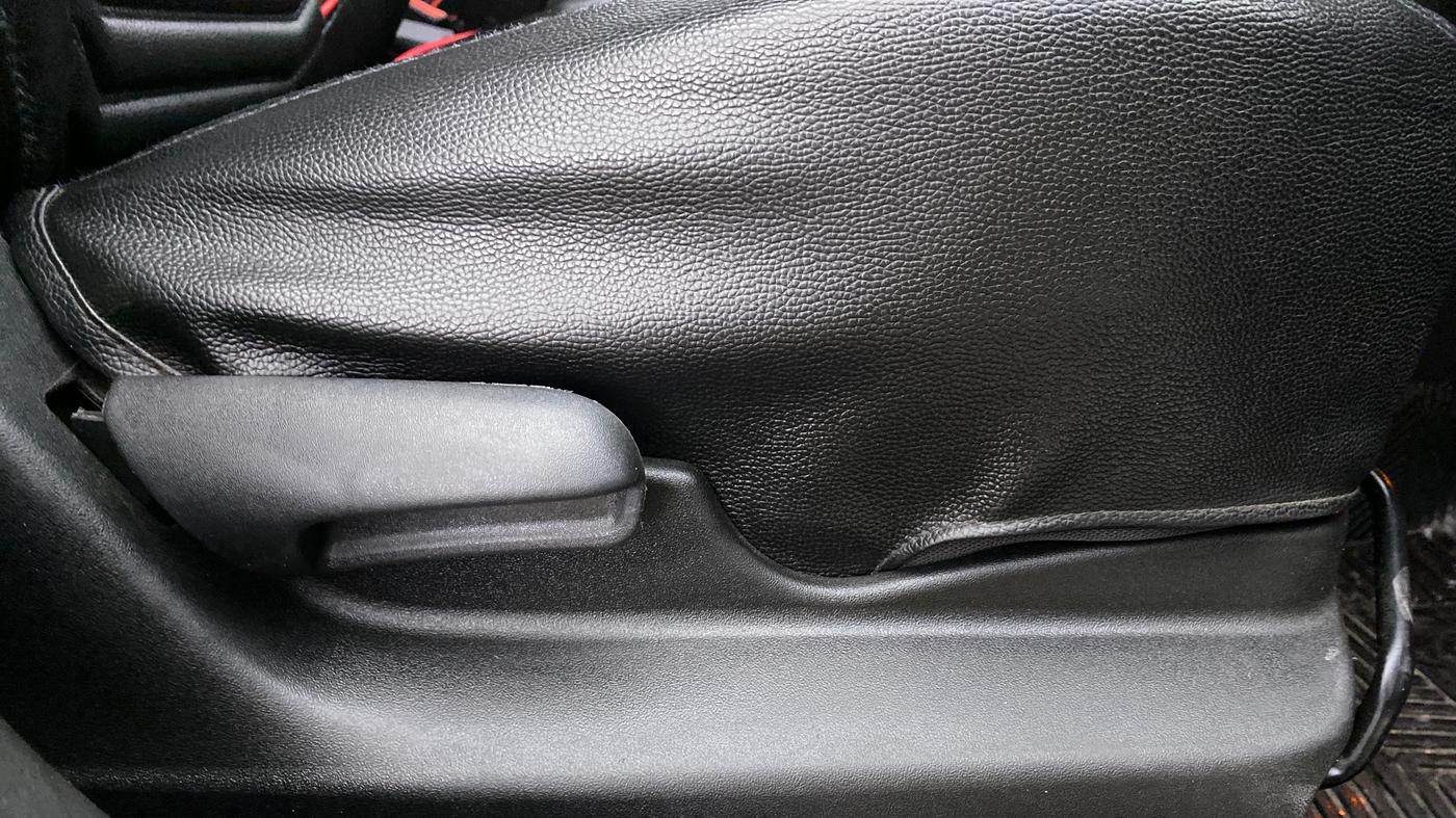 2020 Maruti Vitara Brezza VXI, Petrol, Manual, 72,255 km, Driver Side Adjustment Panel