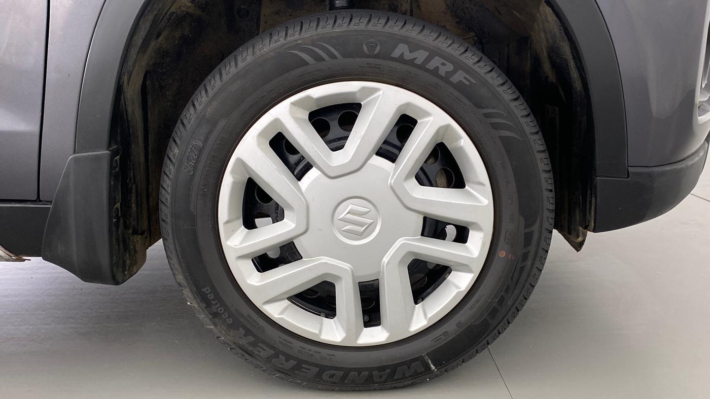 2020 Maruti Vitara Brezza VXI, Petrol, Manual, 72,255 km, Right Front Wheel