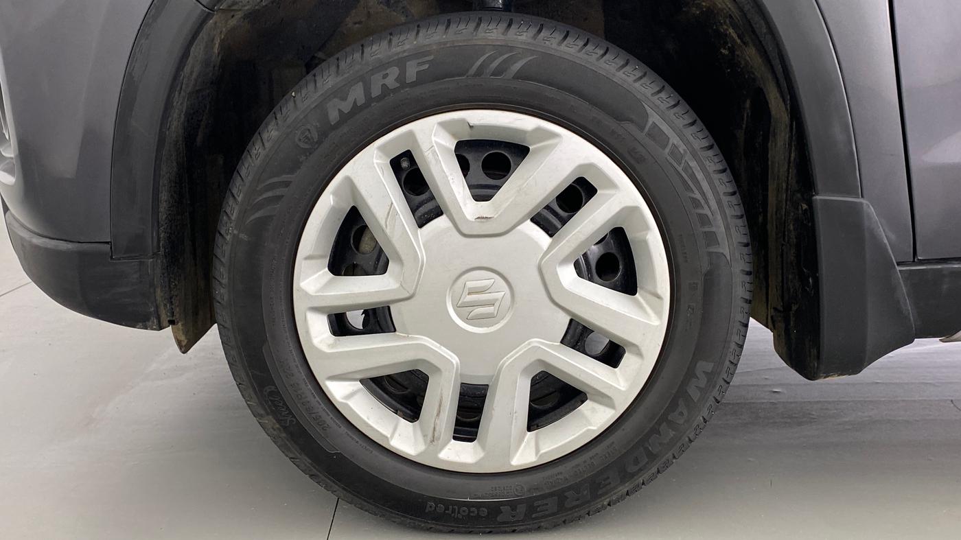 2020 Maruti Vitara Brezza VXI, Petrol, Manual, 72,255 km, Left Front Wheel