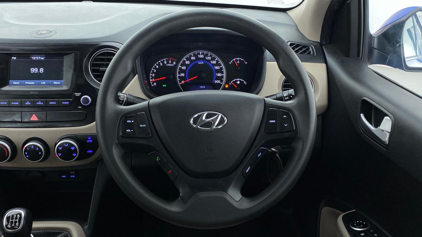 2017 Hyundai Grand i10 SPORTZ 1.2 KAPPA VTVT, Petrol, Manual, 40,558 km, Steering Wheel Close Up