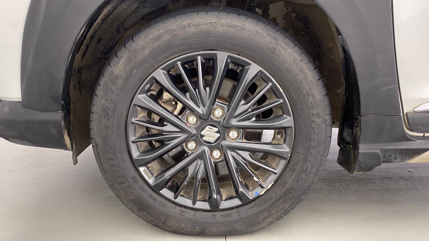 2020 Maruti XL6 ZETA AT SHVS, Petrol, Automatic, 63,285 km, Left Front Wheel