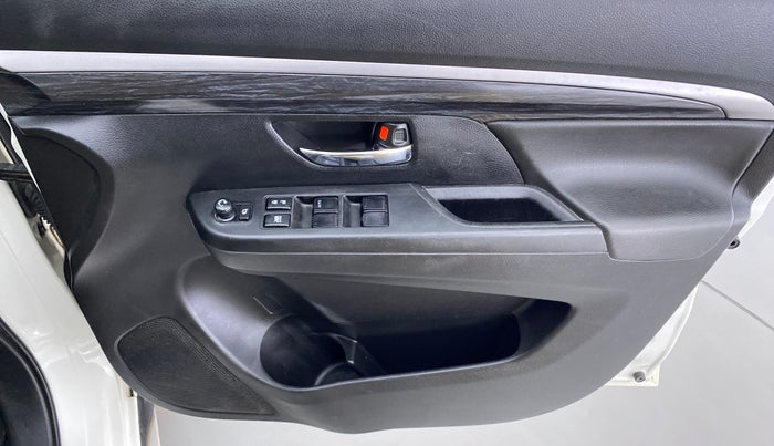 2020 Maruti XL6 ZETA AT SHVS, Petrol, Automatic, 63,285 km, Driver Side Door Panels Control