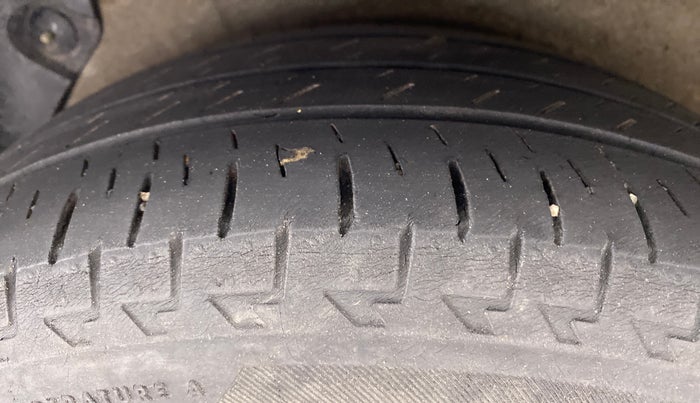 2015 Hyundai Verna FLUIDIC 1.6 SX CRDI, Diesel, Manual, 93,836 km, Right Rear Tyre Tread