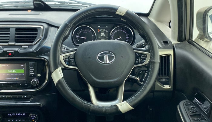 2017 Tata Hexa Varicor 400 XT, Diesel, Manual, 61,927 km, Steering Wheel Close Up