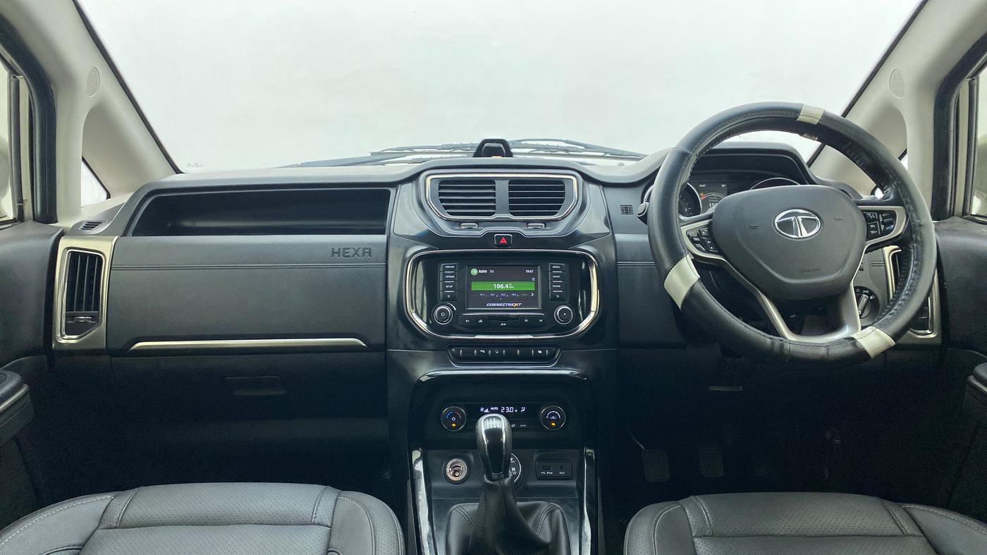 2017 Tata Hexa Varicor 400 XT, Diesel, Manual, 61,927 km, Dashboard