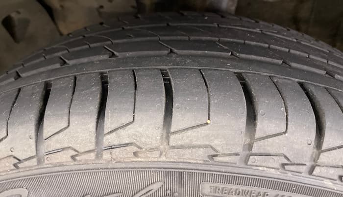 2022 Hyundai Creta SX MT, Diesel, Manual, 7,712 km, Left Front Tyre Tread