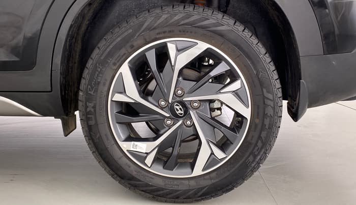 2022 Hyundai Creta SX MT, Diesel, Manual, 7,712 km, Left Rear Wheel