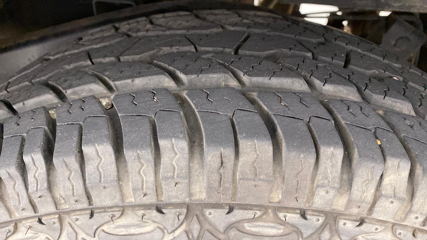 2019 Mahindra Thar CRDI 4x4 6str AC, Diesel, Manual, 71,809 km, Right Rear Tyre Tread