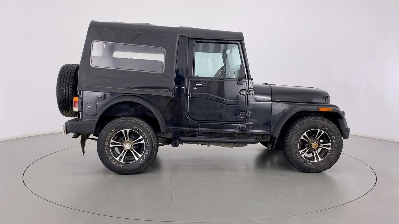2019 Mahindra Thar CRDI 4x4 6str AC, Diesel, Manual, 71,809 km, Right Side View