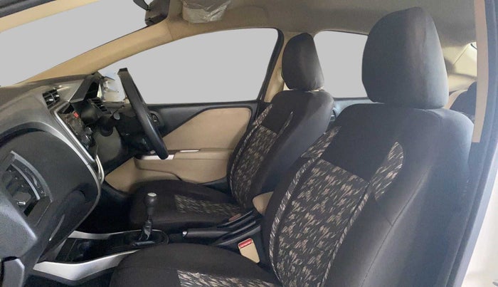 2015 Honda City V MT PETROL, Petrol, Manual, 63,576 km, Right Side Front Door Cabin
