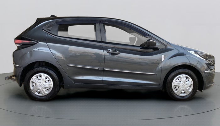 2020 Tata ALTROZ XE 1.2, Petrol, Manual, 25,237 km, Right Side View