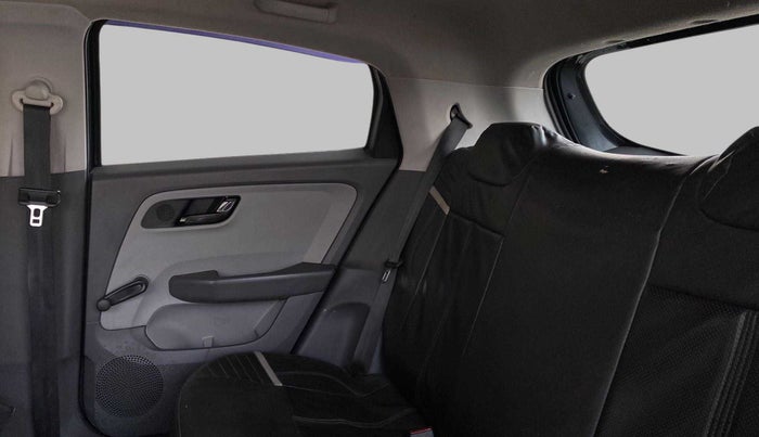 2020 Tata ALTROZ XE 1.2, Petrol, Manual, 25,237 km, Right Side Rear Door Cabin