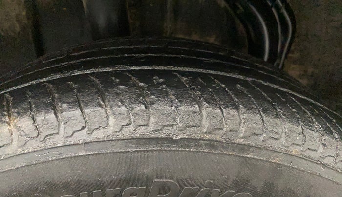 2022 Nissan MAGNITE XV MT, Petrol, Manual, 86,686 km, Right Rear Tyre Tread