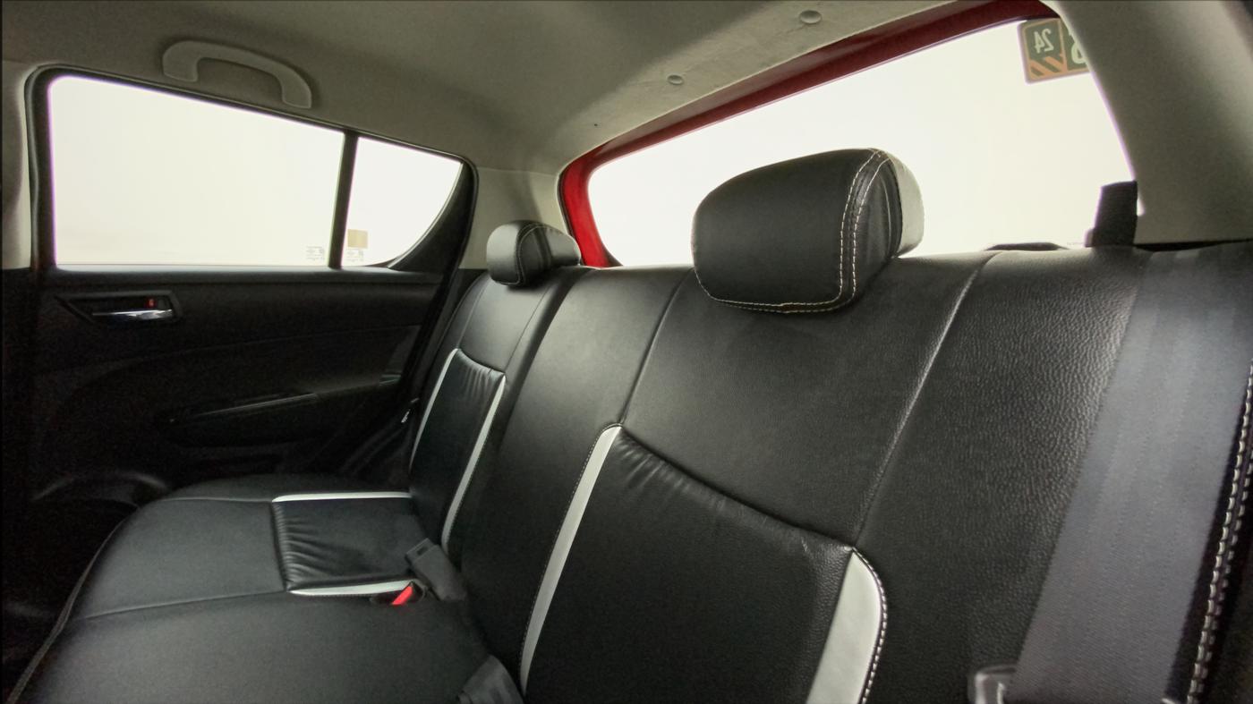 2017 Maruti Swift VXI O, Petrol, Manual, 40,089 km, Right Side Rear Door Cabin