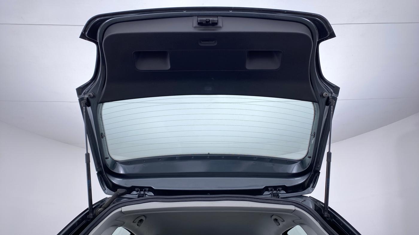 2019 Volkswagen Polo COMFORTLINE  CUP EDITION, Petrol, Manual, 36,925 km, Boot Door Open
